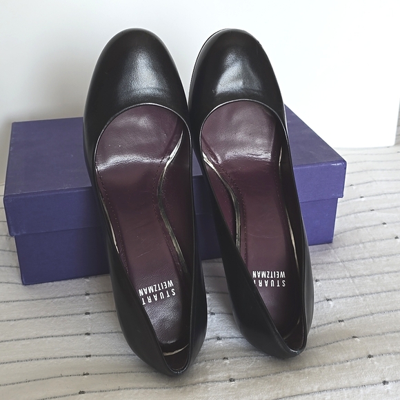 Stuart Weitzman black pumps - Picture 4 of 15